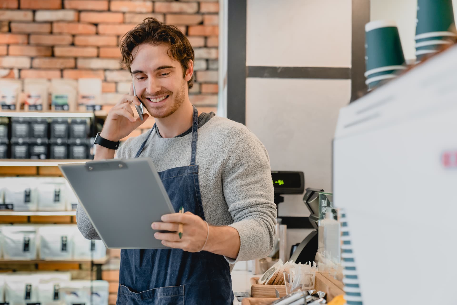 Noleggio operativo per l’acquisto del bancone da bar: come alleggerire l’investimento iniziale